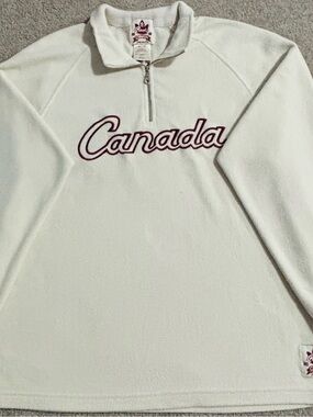 Canada Script Half-Zip Fleece Sweater - White